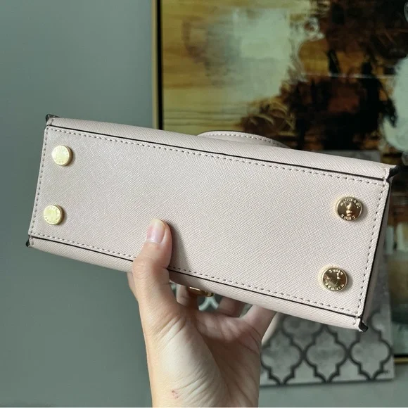 NWT Michael Kors Bridgette Ballet Pink Saffiano Leather Small